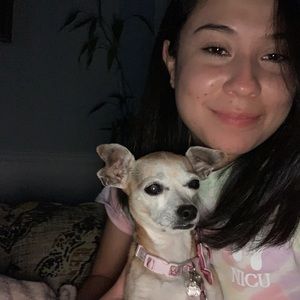 Meet your Posher, Cecilia